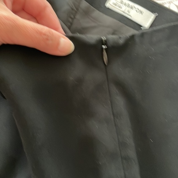 Aritzia Babaton | Zayan Pencil Skirt | Double Slit Front And Back | Black - Picture 4 of 8